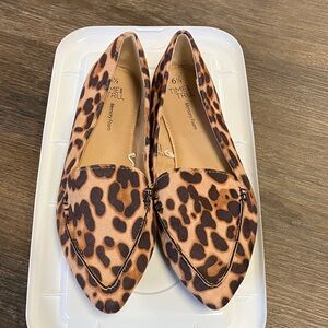 Time and Tru Women's Brown Leopard Loafers